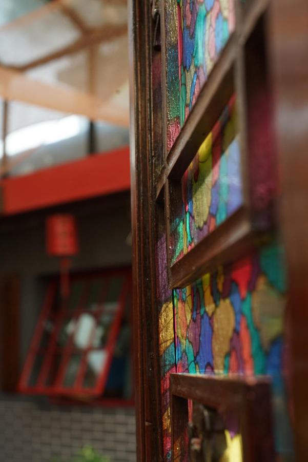 Beijing Yue Bin Ge Courtyard Hotel Экстерьер фото