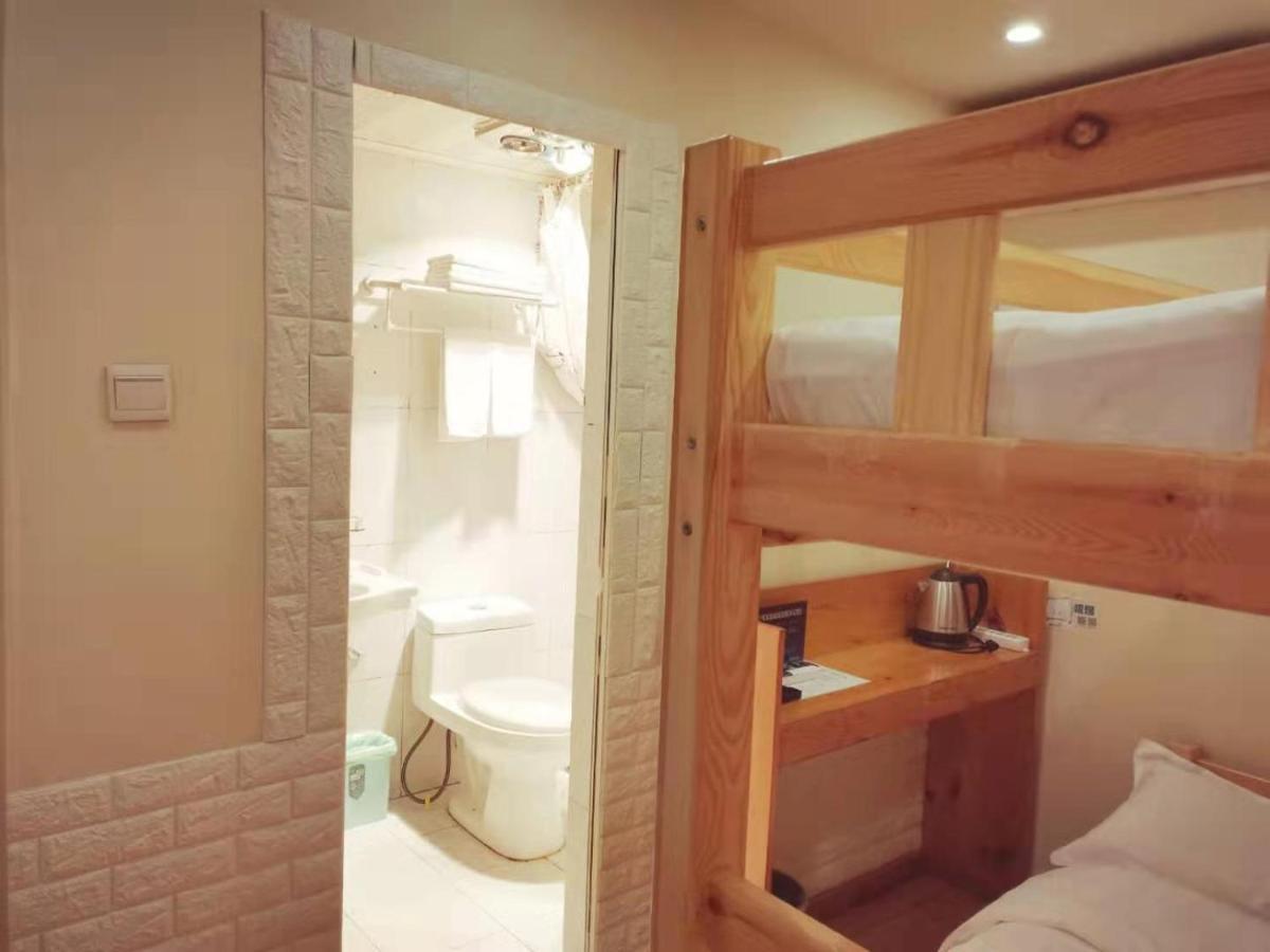 Beijing Yue Bin Ge Courtyard Hotel Экстерьер фото