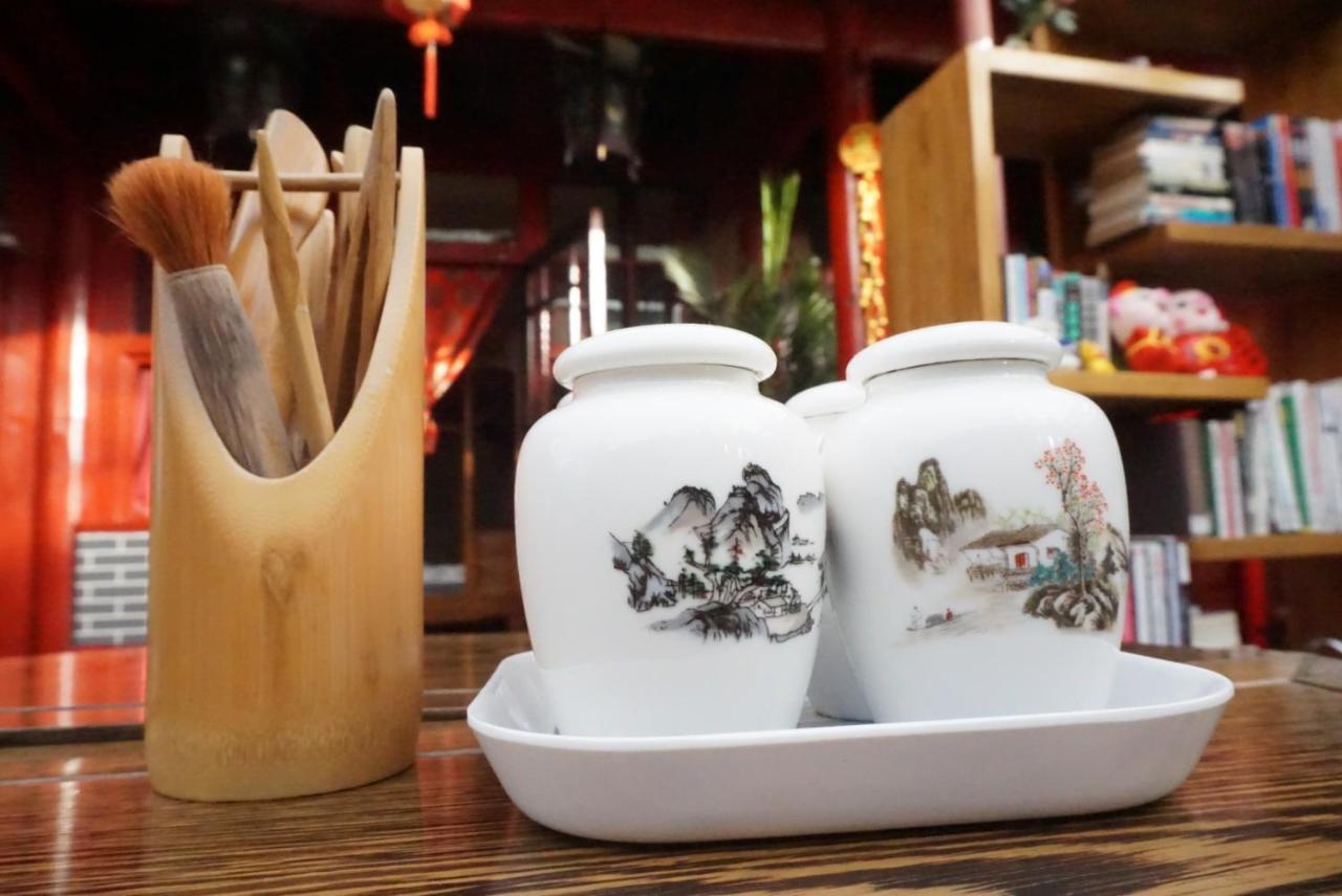 Beijing Yue Bin Ge Courtyard Hotel Экстерьер фото